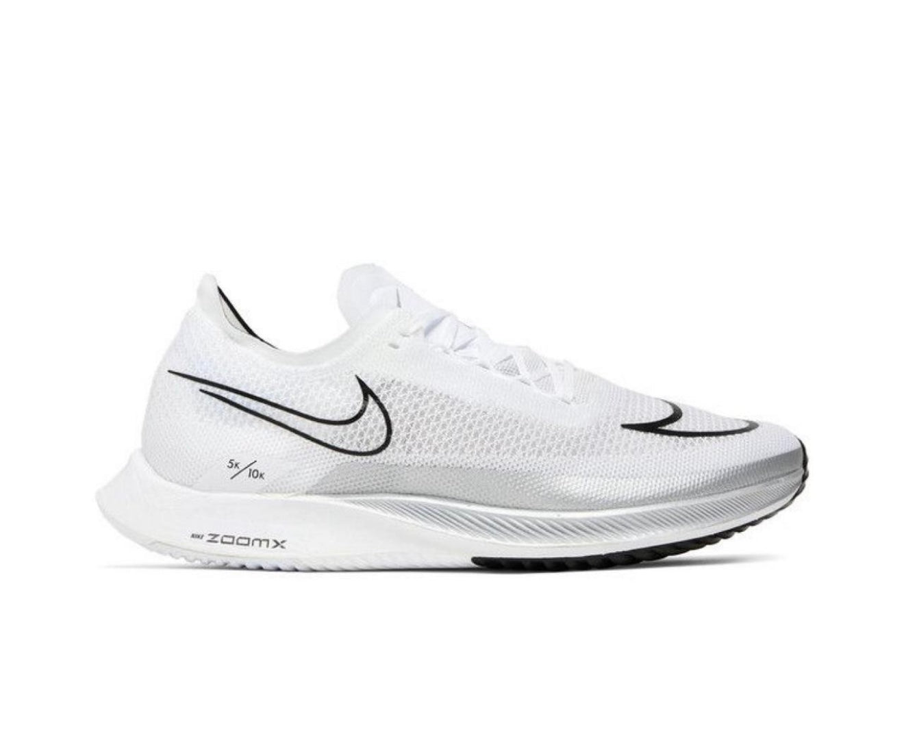 CRICKET SPIKES NIKE ZOOM X